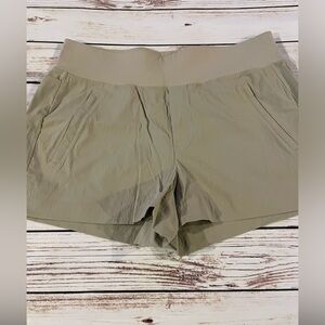 Athleta Trekkie Shorts